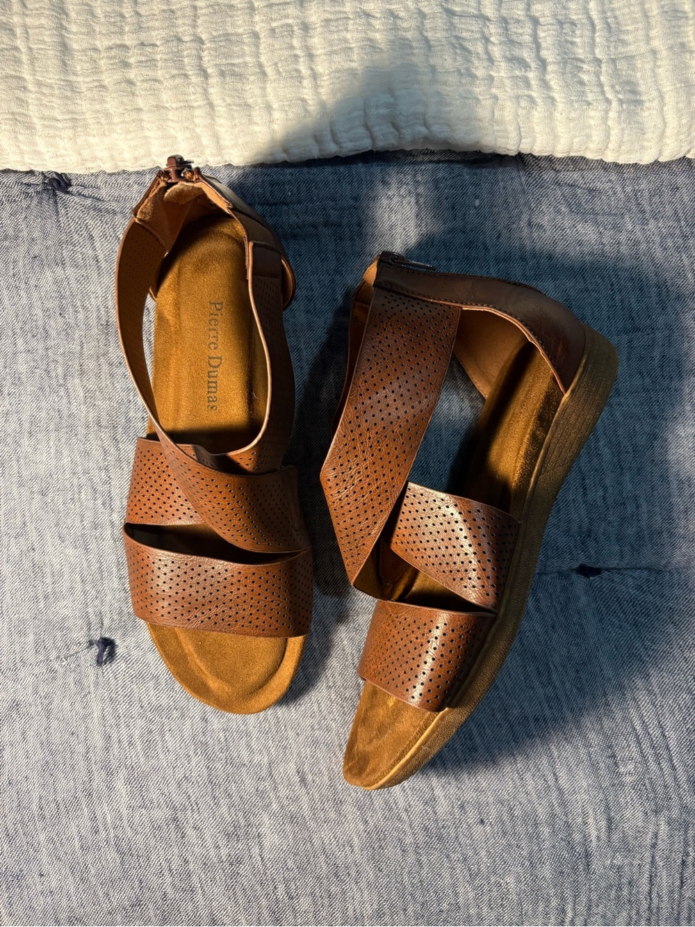 Pierre Dumas Brown Perforated Leather Wedge Sandals Women’s Size 7